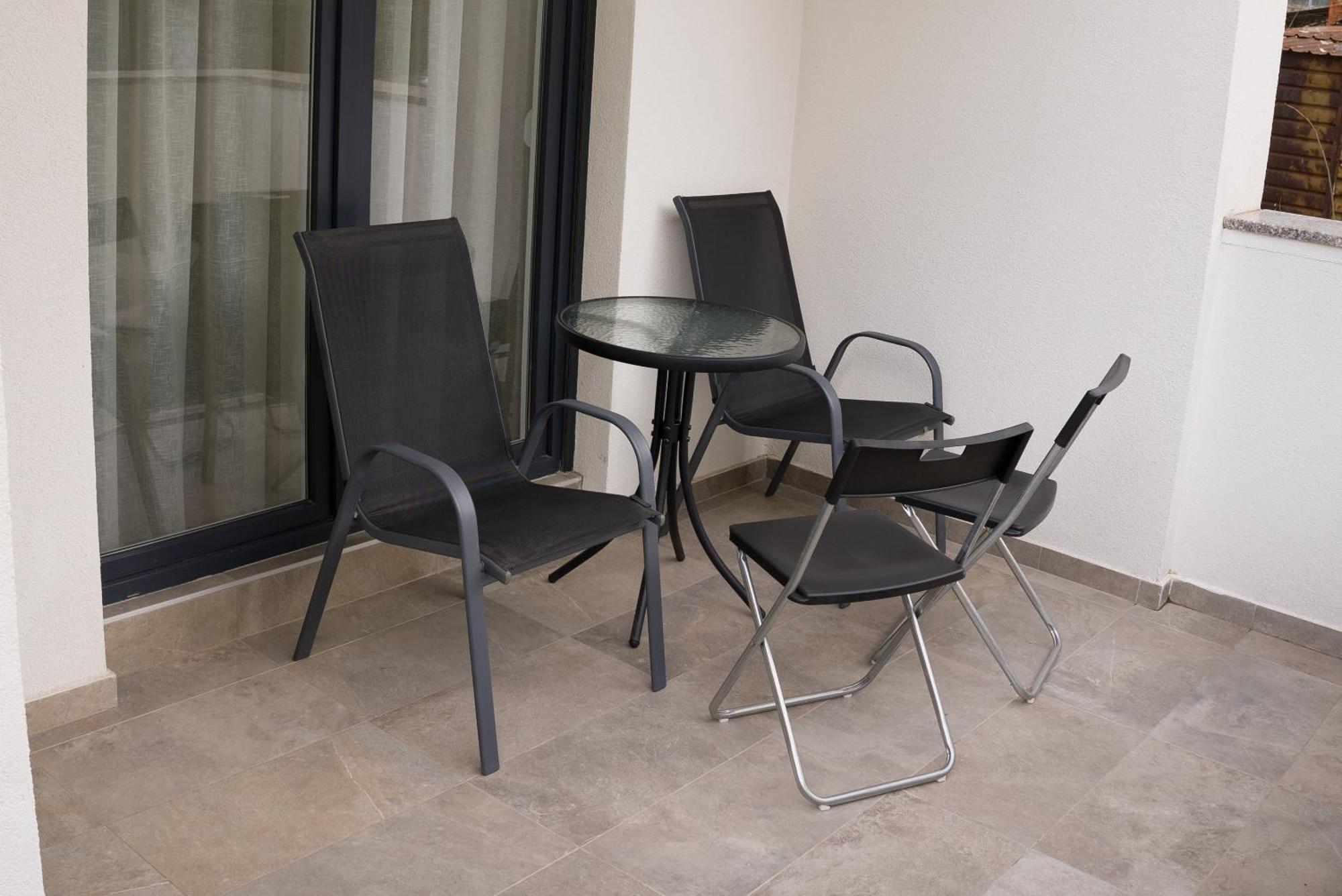 Apartment Infinity Kruševac Eksteriør billede